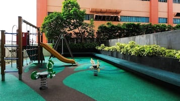 Apartment, 1 Bedroom, Balcony, City View | Children's area