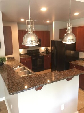 Condo, 3 Bedrooms, Accessible | Interior