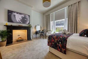 5 Schlafzimmer, Bügeleisen/Bügelbrett, WLAN, Bettwäsche