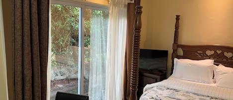 Double Room, Balcony, Garden View | Free WiFi