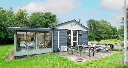 6 Person Holiday Home in Thyholm