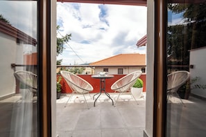 Superior studio, uitzicht op stad | Balkon