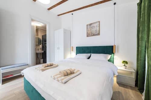 Superior-Doppelzimmer, Stadtblick | Schallisolierte Zimmer, kostenloses WLAN