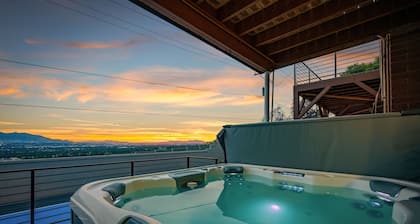 All-new Luxe Stay Views, Sauna & Hot Tub 7 Bedroom Villa