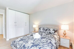 2 quartos, ferros/tábuas de passar roupa, Wi-Fi, roupa de cama