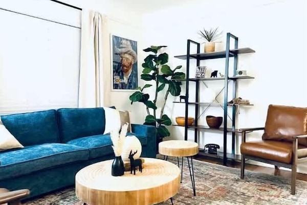 House, 3 Bedrooms | Living area