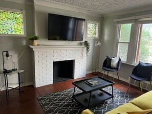 Appartement, 2 chambres | Coin séjour