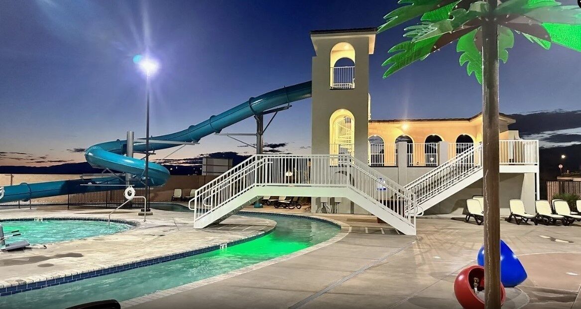 Casa de ciudad, 3 habitaciones | Alberca | Alberca climatizada 