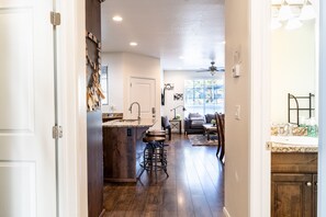 Maison mitoyenne, 3 chambres | Intérieur