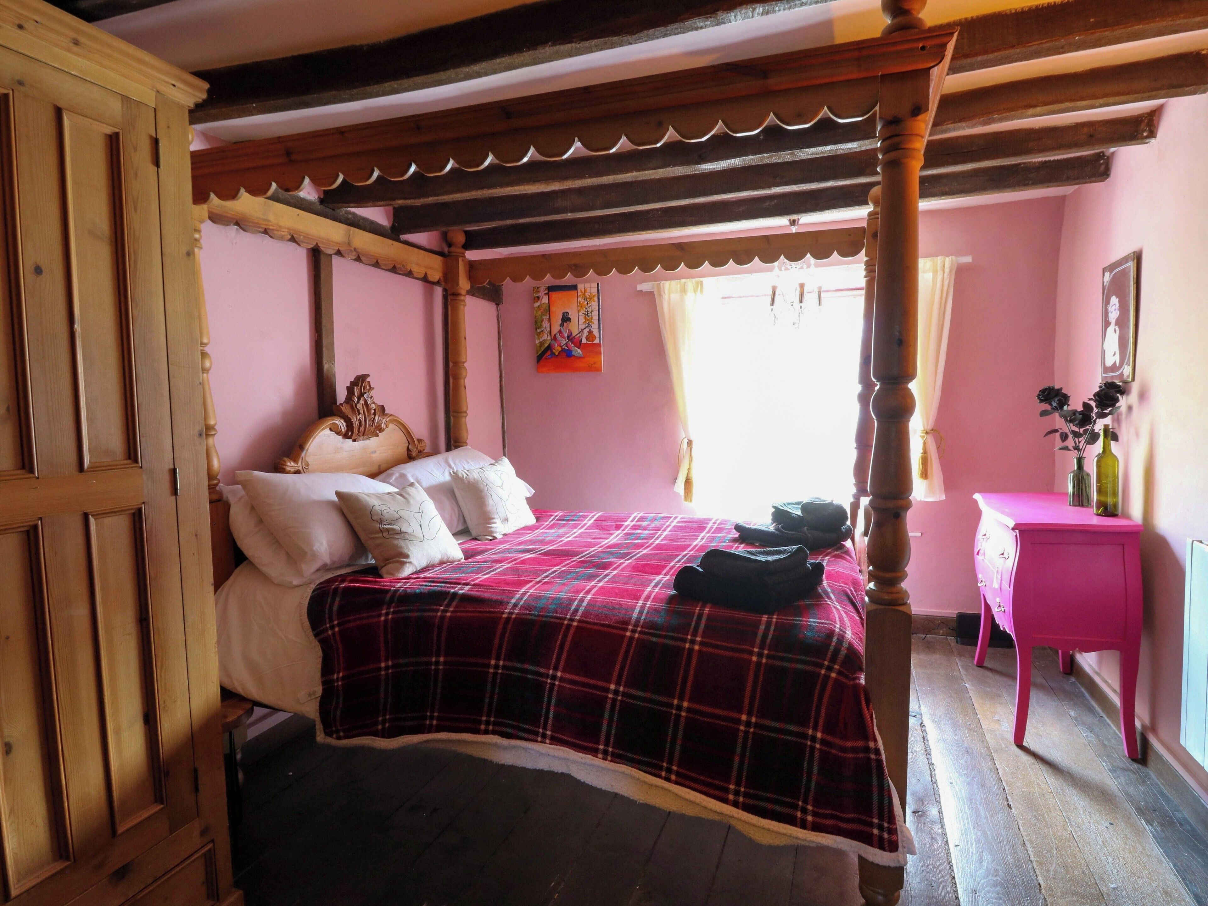1 bedroom, individually decorated, individually furnished, free WiFi