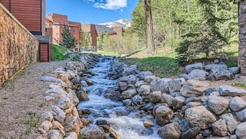 Apartment, 2 Schlafzimmer | UnterkunftsgelÀnde