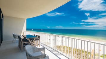 Leilighet, 3 soverom | Utendørsservering