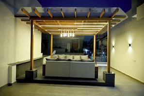 5BHK  Entire Villa | Oppholdsområde | LED-TV