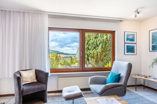 Apartment 'Rieth' mit Bergblick, privater Terrasse und WLAN
