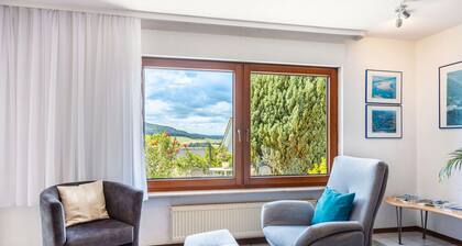 Apartment 'Rieth' mit Bergblick, privater Terrasse und WLAN