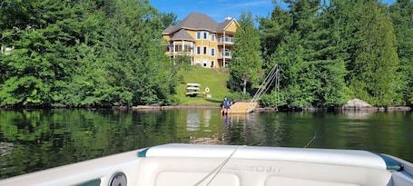 Exterior. Site unique ! La rivière St-Maurice est magnifique. Entre Montréal et Québec