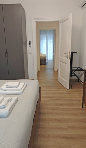 3 bedrooms, iron/ironing board, internet, bed sheets - Apartment near Piazza del Popolo (Roma)