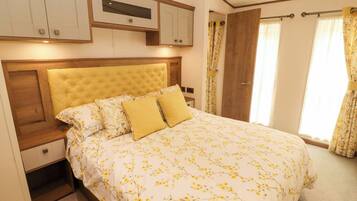 2 soverom, individuelt dekorert og individuelt innredet