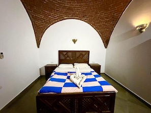 2 habitaciones, wifi gratis y ropa de cama