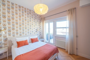 Deluxe Apartment | In-room safe, iron/ironing board, free WiFi - Terrace Apartment Monte del Gallo (Rome)