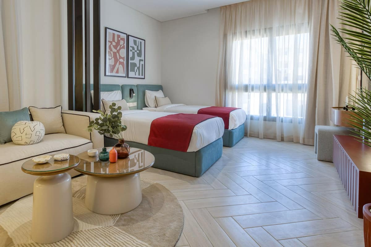 Estudio Deluxe, 2 camas individuales | Caja fuerte, tabla de planchar con plancha, wifi gratis