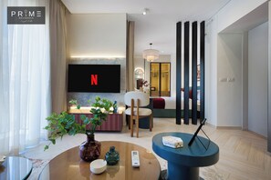 Deluxe Studio | In-room safe, iron/ironing board, free WiFi - Prime Residence Zayed Hills (Sheikh Zayed City)