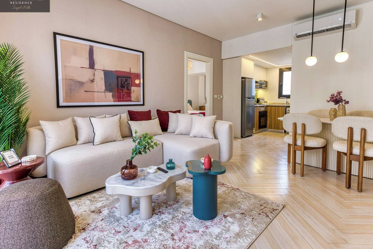 Standard Apartment, 2 Single Beds | Living area