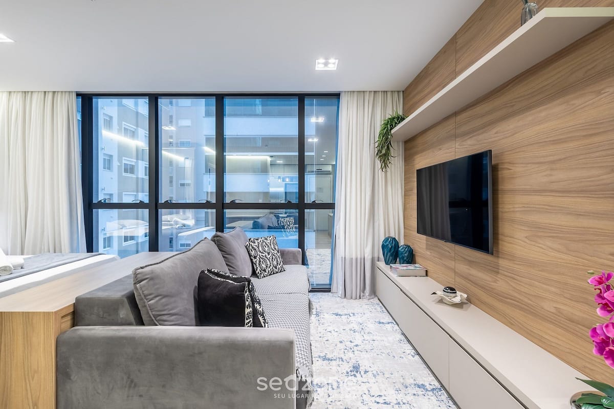 Basic Apartment | Living area