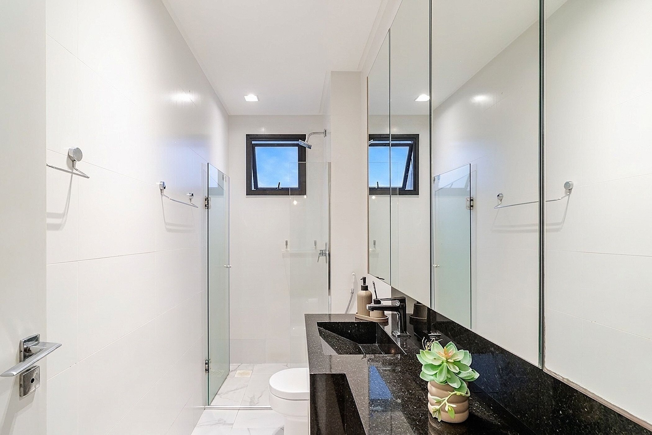 Apartemen Basic | Kamar mandi
