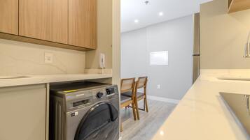 Apartemen Basic | Interior