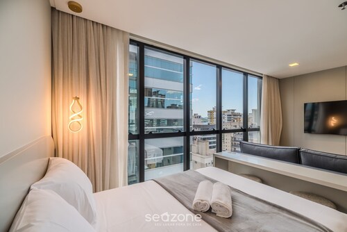 IFT - Ed. Infinity Tower Flat 350m From Meia Praia