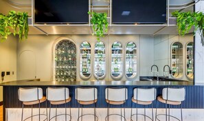 Bar (en la propiedad)