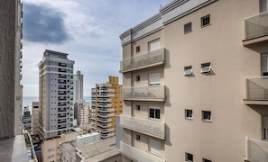 Basic Apartment | Exterior