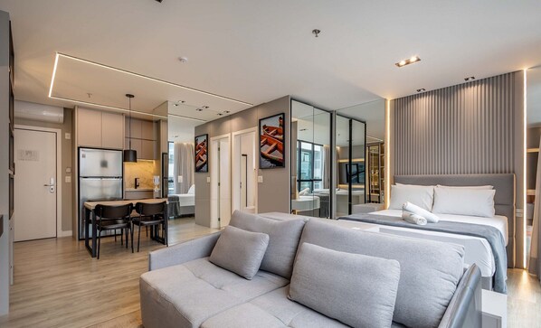 Basic Apartment | 1 bedroom - IFT - Ed. Infinity Tower Flat 350m From Meia Praia (Itapema)