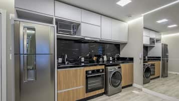 베이직 아파트 | 전용 주방 | 조리 도구/접시/주방 기구