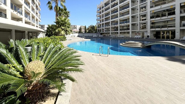 Pool - Apartment Apartsalou Michelangelo 2 (Salou)