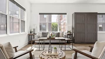 TV, stereo, offices