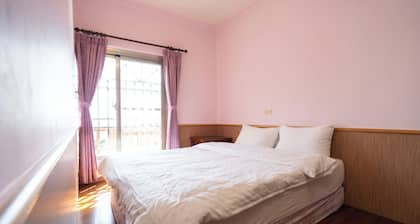 Affordable Double Room near Alishan