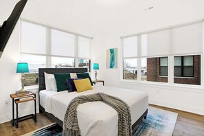 3 chambres, fer et planche à repasser, Wi-Fi, literie fournie