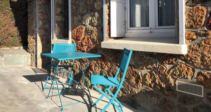 Appartement 2 piĂšces dans quartier calme