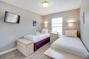 3 bedrooms, WiFi, bed sheets