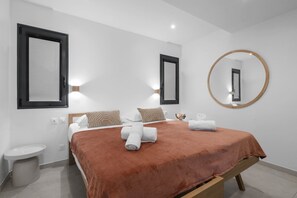 4 chambres, fer et planche à repasser, accès au Wi-Fi (inclus)