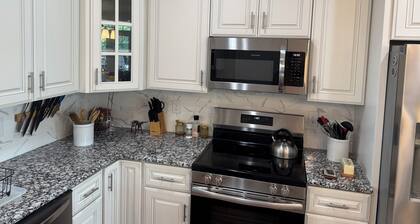 Charming 3-bedroom house in marvelous Mount Sterling with WiFi, AC