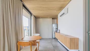 Departamento básico | Restaurantes