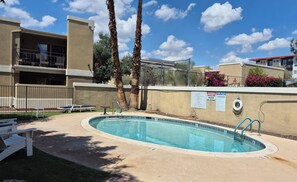 Pool - Central Location-2 Pools,  BBQ, Jacuzzi Bath (Phoenix)