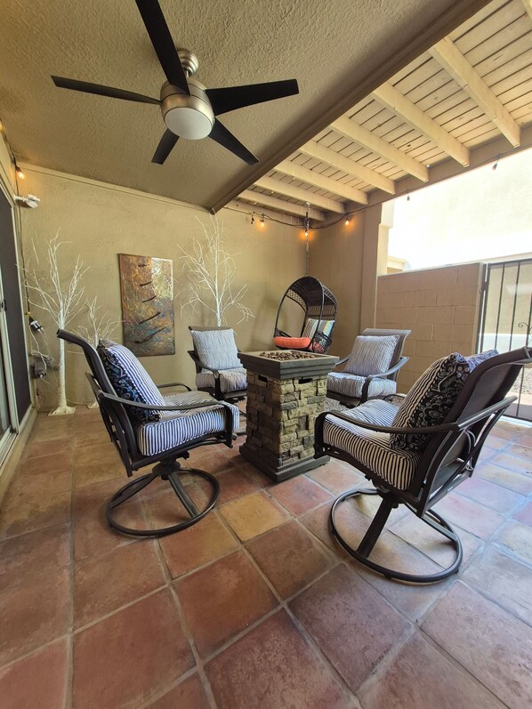 Terrace/patio - Central Location-2 Pools,  BBQ, Jacuzzi Bath (Phoenix)