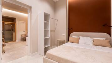 1 slaapkamer, een strijkplank/strijkijzer, wifi, beddengoed