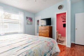 2 habitaciones, escritorio, wifi gratis y ropa de cama 