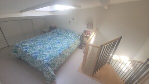 3 bedrooms, iron/ironing board, travel cot, free WiFi