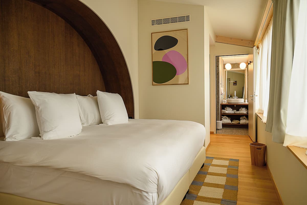 Standard-Doppel- oder -Zweibettzimmer